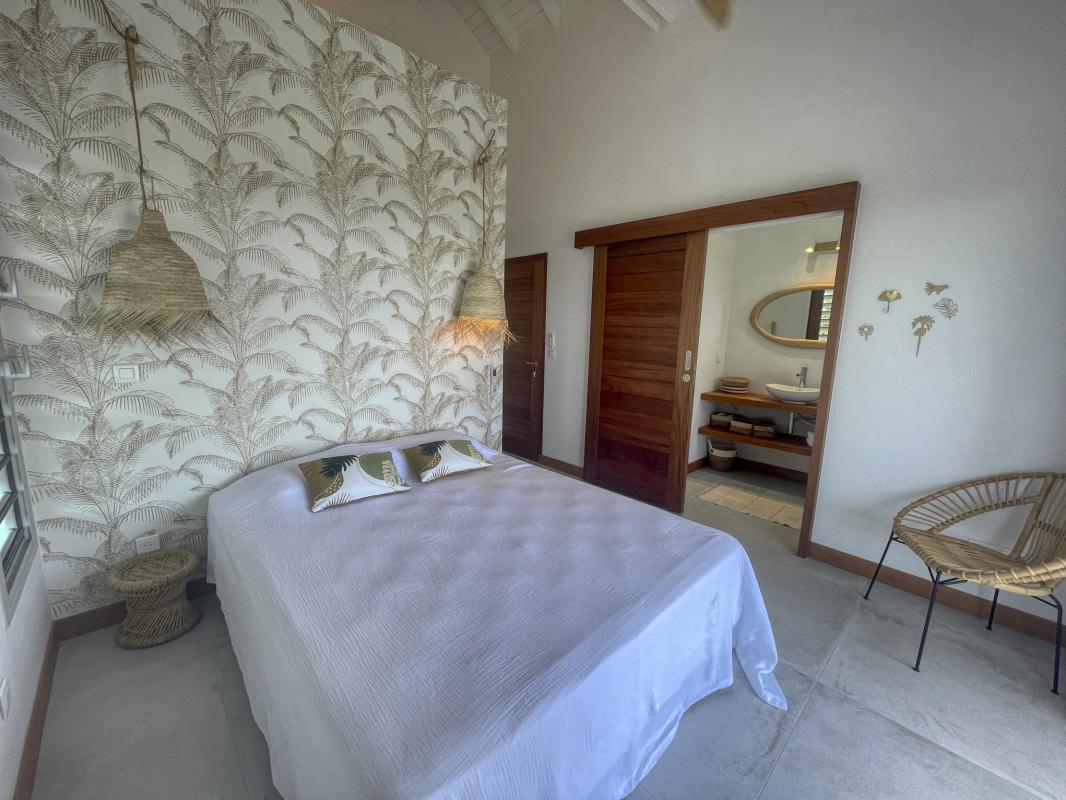 32.Location villa piscine vue mer Saint François Guadeloupe_Chambre 4